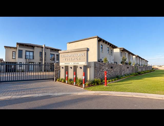 3 BEDROOM TOWNHOUSE FOR SALE IN ALBERTSDAL